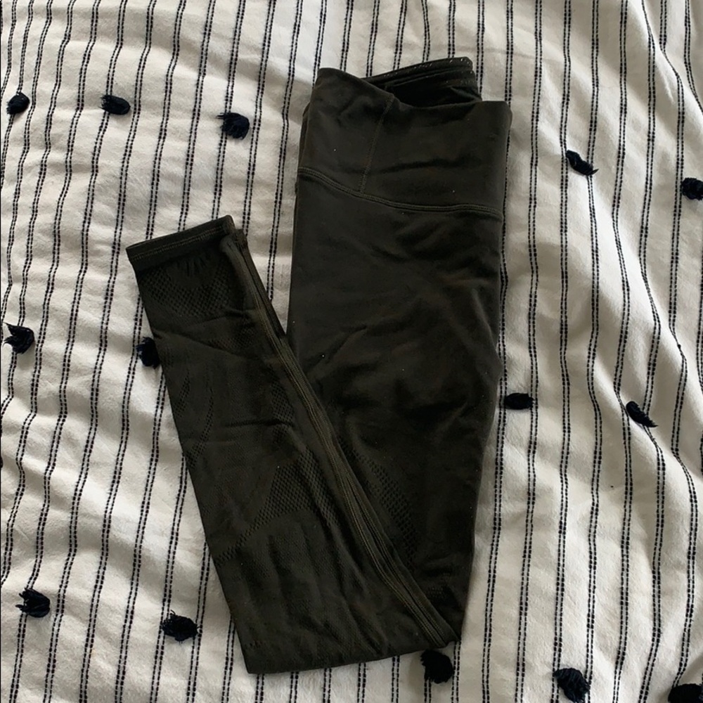 Lululemon Reveal Tight